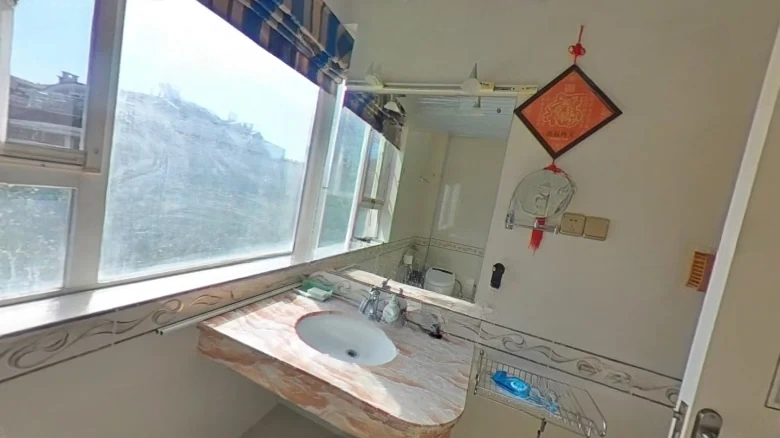 Happy Sea Mansion Courtyard - View 13