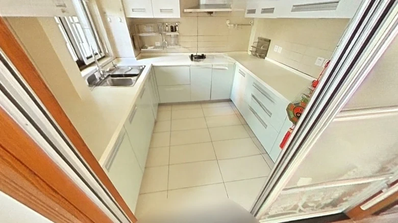 Dragon Pond Manor - View 7