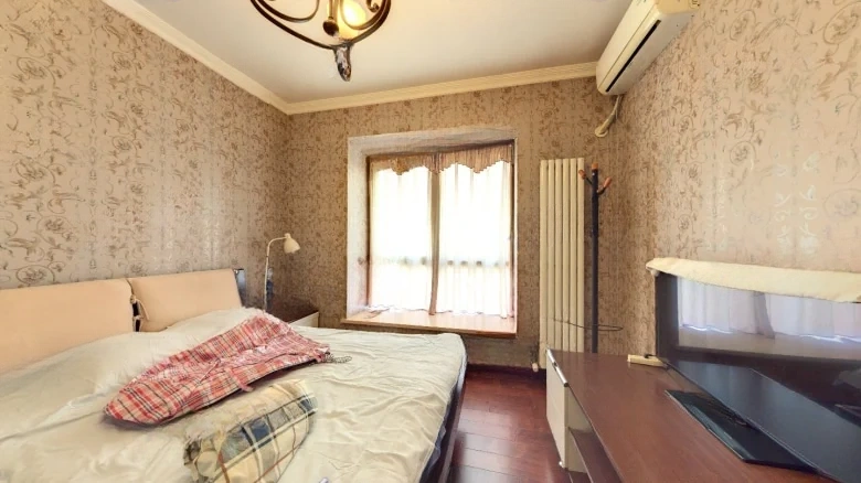 Lordly Dominion Over All Under Heaven - View 3