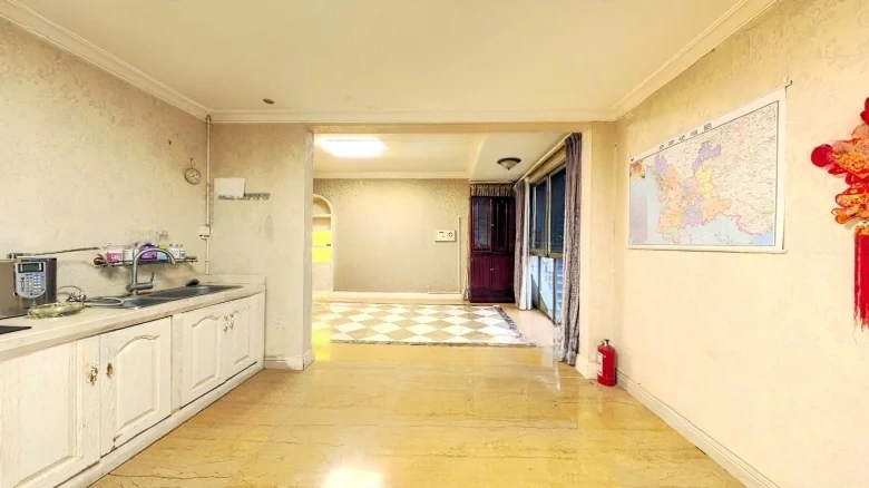 Cognac Town - View 19