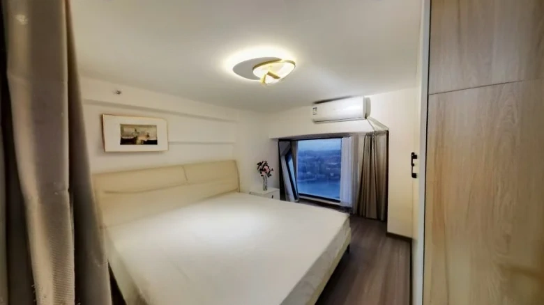 Poly Central Plaza - View 3