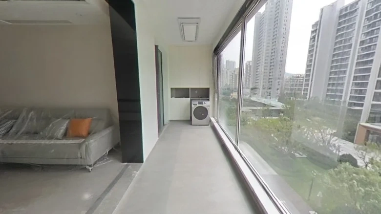 Qingdao Riverside Mansion - View 13