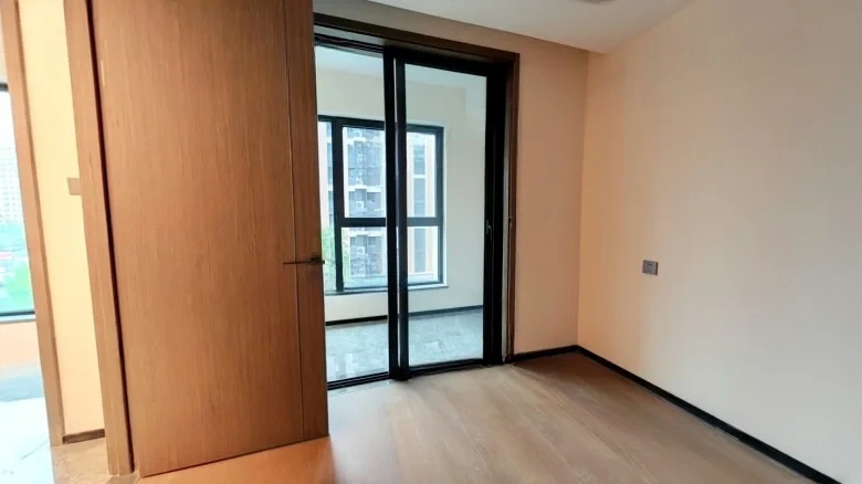 Lakeshore Elegance - View 2