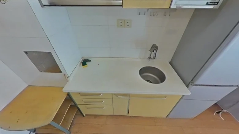 Modern Impression Square - View 4