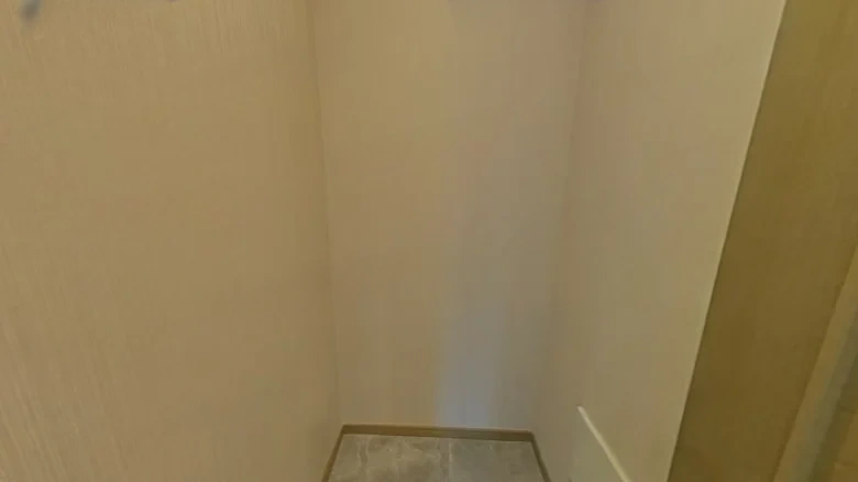 Zhengrong Riverside Purple Mansion - View 15