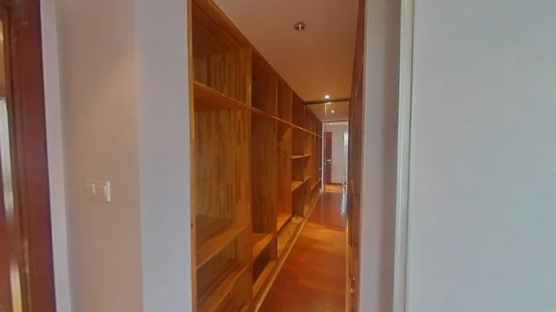 Silver City West Bank International District III - View 14