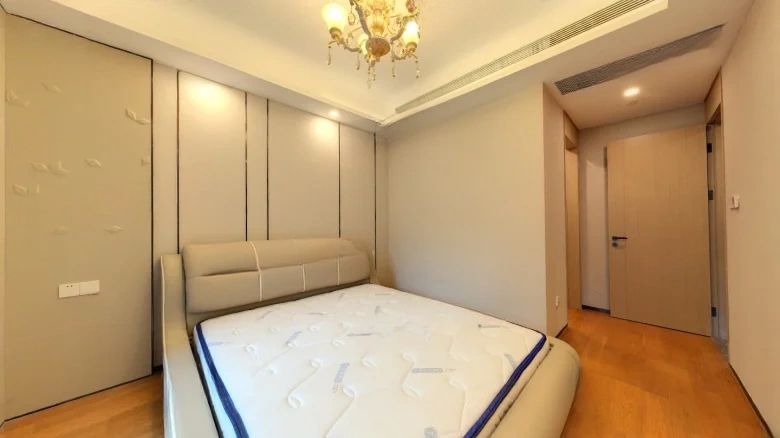 China Resources Center Joy Mansion - View 3