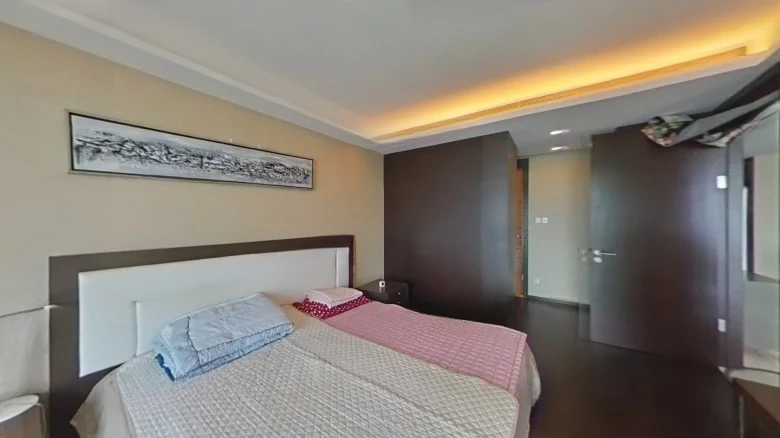 Hyatt Center - View 2