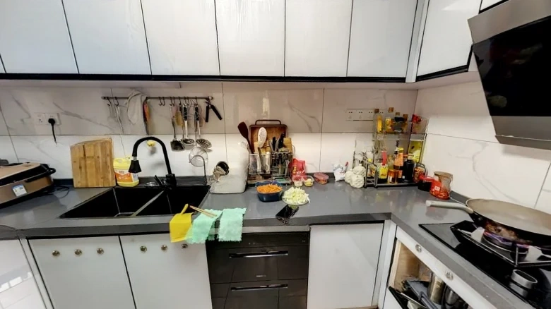 Eminent Peak Garden - View 9