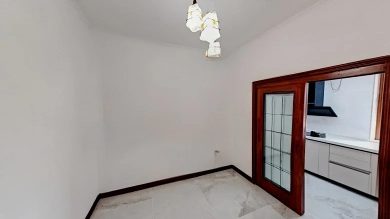 Lin School Central Li - View 8