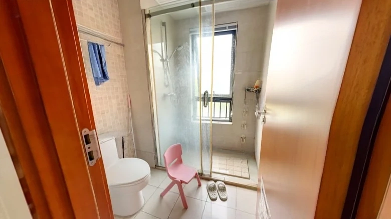 Renehu Crystal Garden (G53 Apartments) - View 8