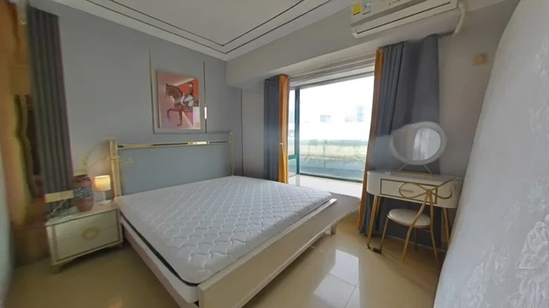 Sunlight Lily - View 2