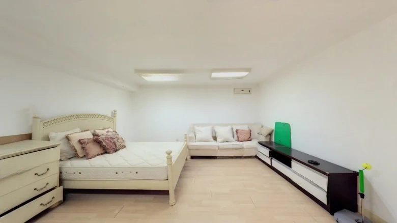 Lemont Lake Villa - View 2