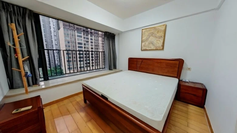 Poly Heart Language - View 4