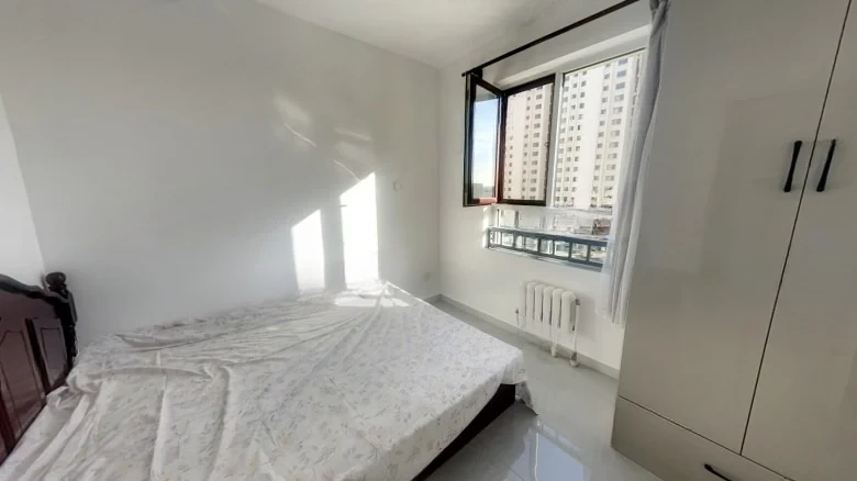 Shunsha Road No.19 Phase II Court - View 1