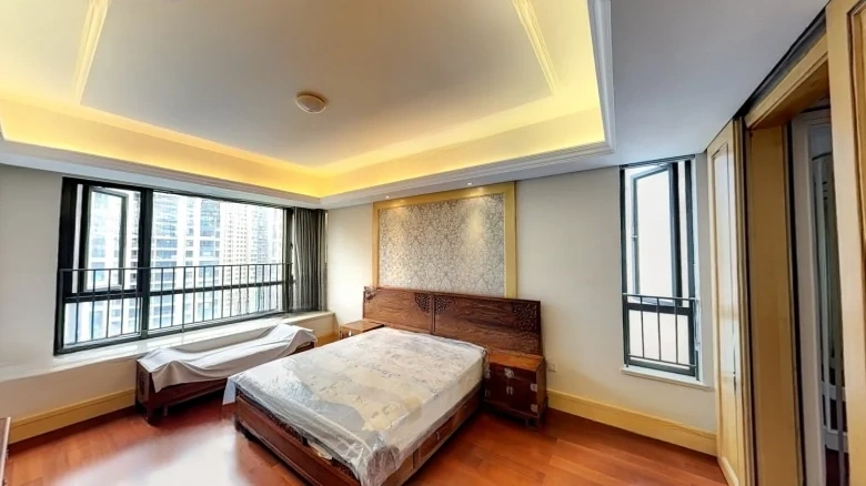 Riviera Bay Renaissance - View 5