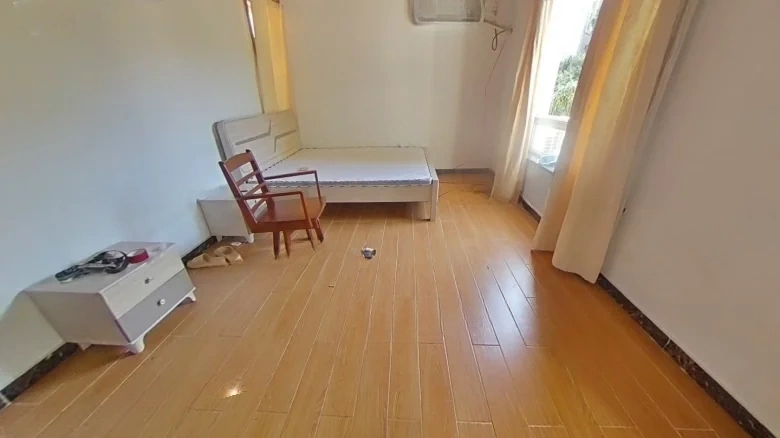 Tai Lake Star - View 3