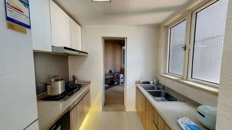 New World Brocade Cloud Peak - View 7