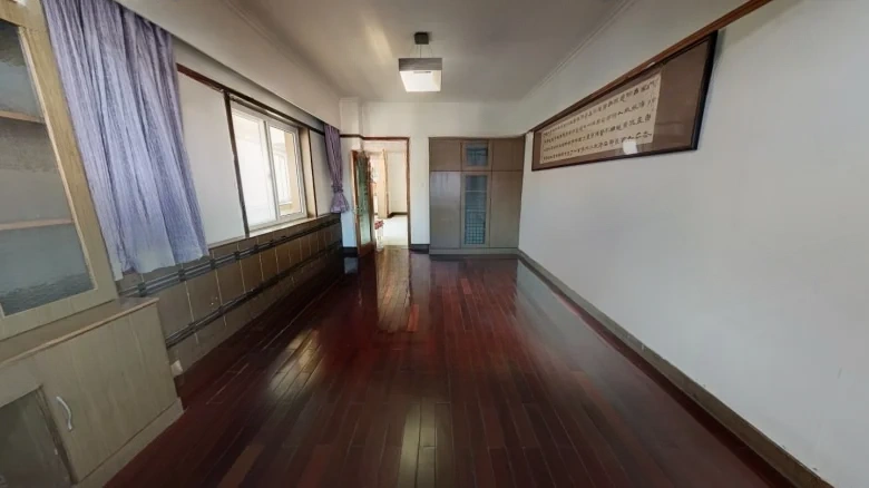 Bridge Road Tower - View 2