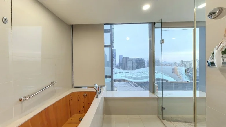 Oriental Gate - View 7