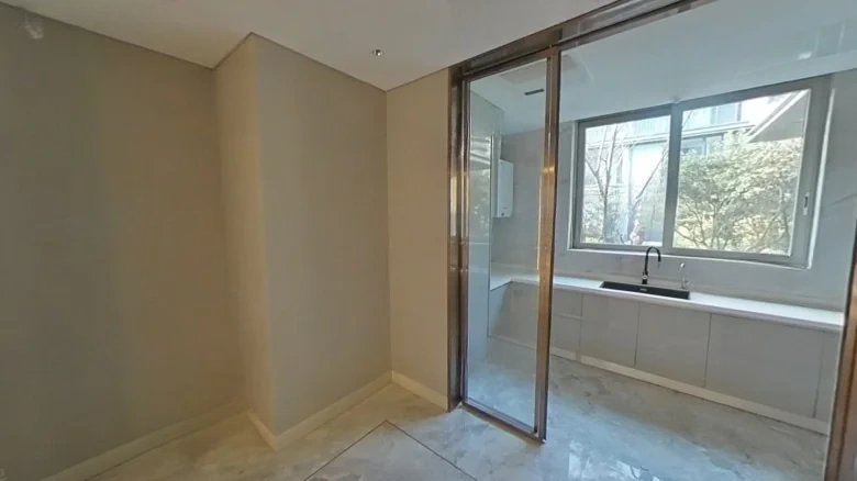 Big Fish Villa - View 8