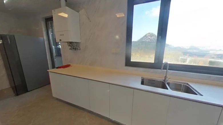 Lion Mountain Lan Court - View 8