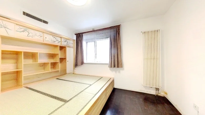 Golf Green Court CLASS - View 3