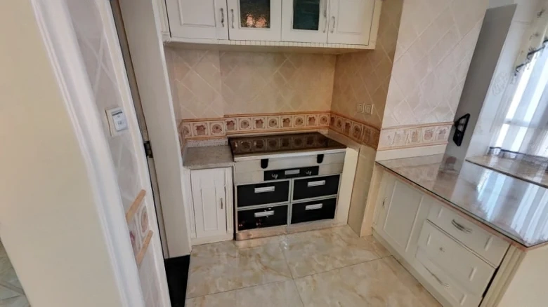 Phoenix Perch Paulownia - View 8