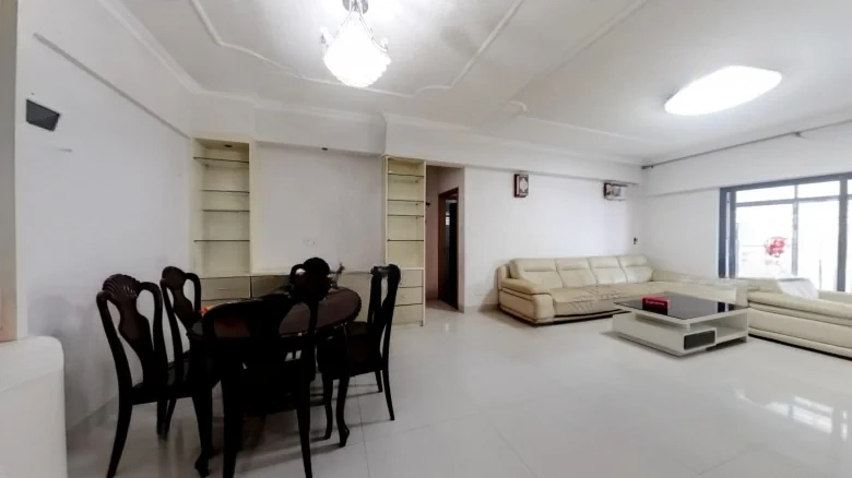 Milan Spring - View 13