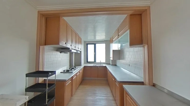 Famous City Tower - View 7