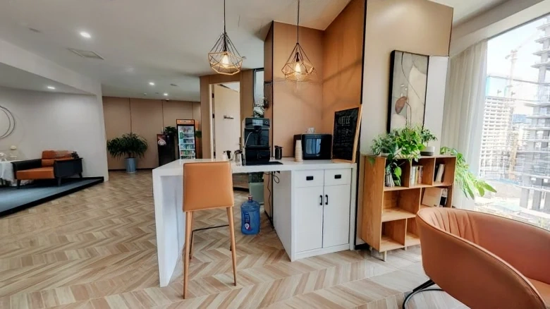 Jinan Site Place Square - View 6