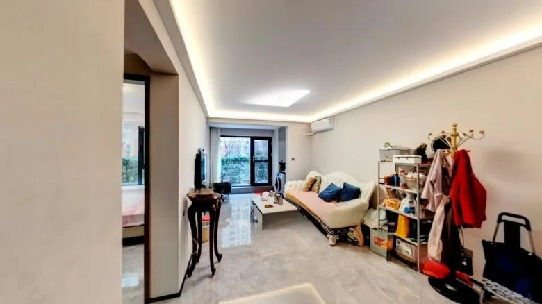 Golden Land · Yuefeng - View 4