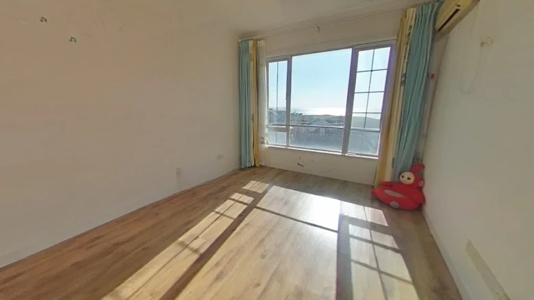 Joyful Sea Luxury Garden - View 4