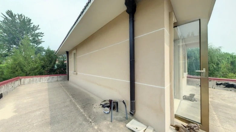 Dragon Vein Hot Springs - View 23