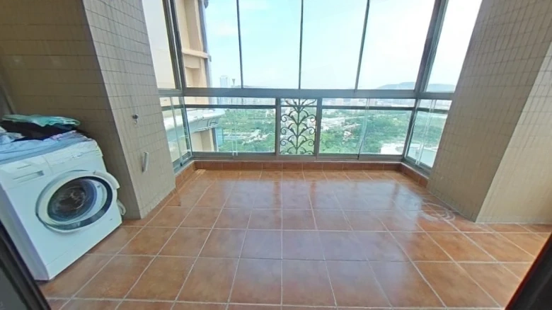 MacauHong Kong Centre - View 21