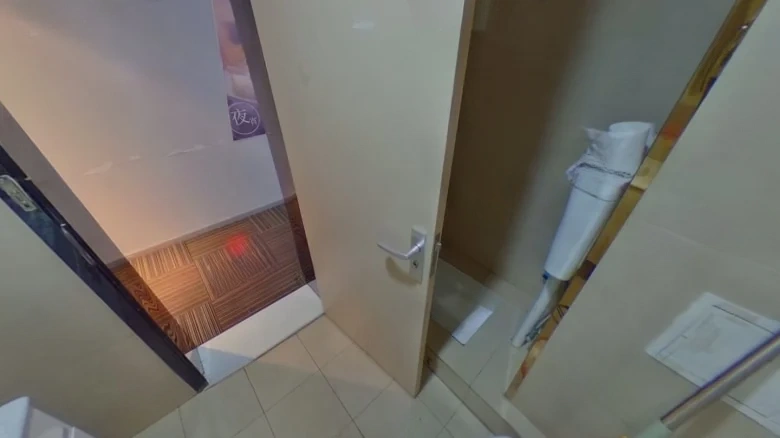 7080 Center Square - View 10