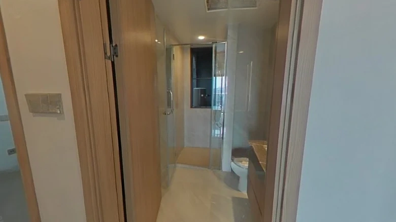 Green城Huaron ConstructionDawn Moon Reflecting Verdanteliness The translation of place or property names often retains some elements in their original form due to lack of direct equivalents or established translations. Therefore, - View 8