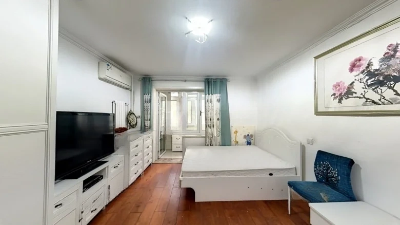 Anhua Li Community - View 2