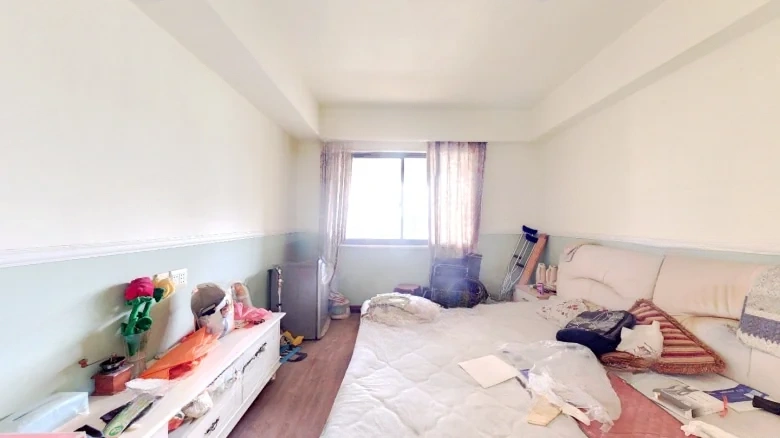 Qingjiang Apartment - View 2