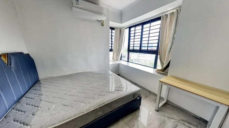 Lakeside Imperial View - View 1