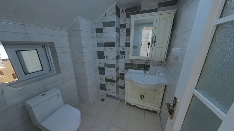 Rui Yue Fu - View 11