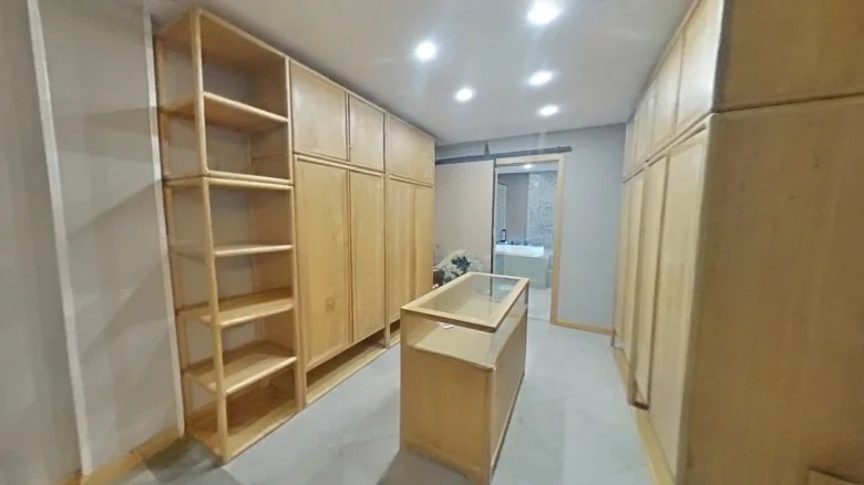 Jinling Family Rules the World - View 19