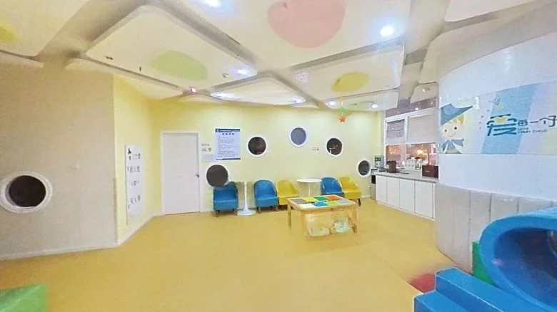 Lily Flower Apartment - View 12