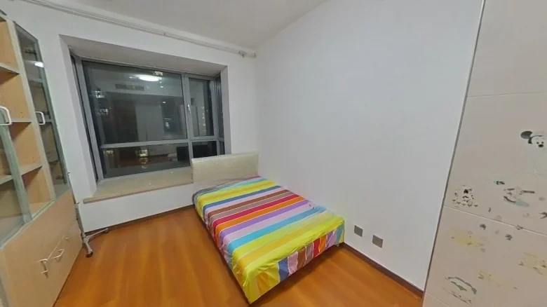 Oasis Lakeview Garden - View 2