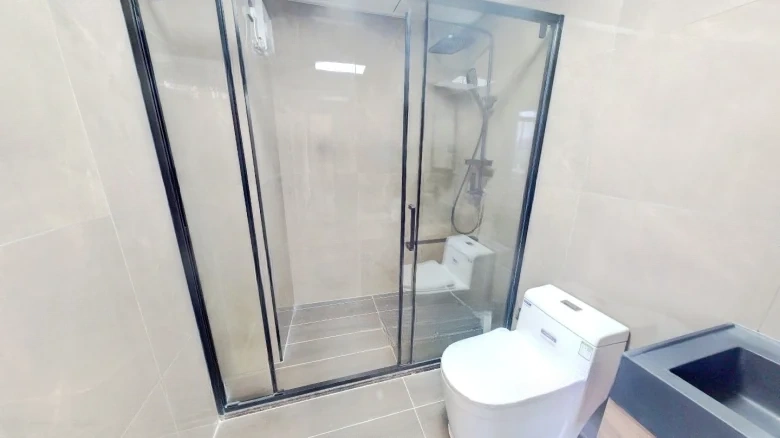 Yan Dong Tower - View 8