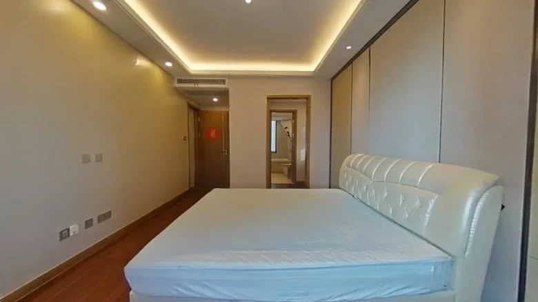 Electric Construction Zhongchu Fan Yue City Plaza - View 5