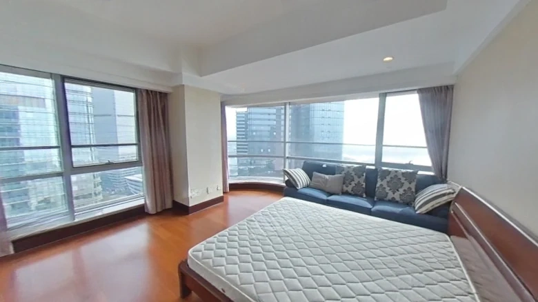 Rounded Harmony Mansion - View 2