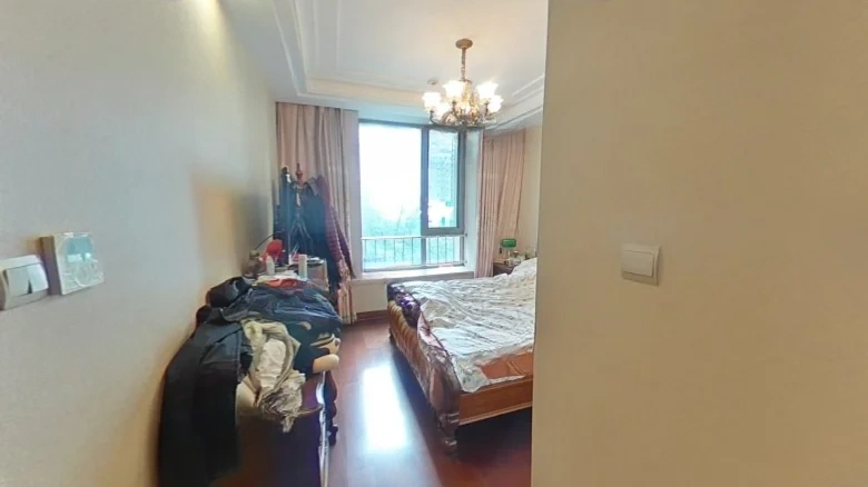 Elegance Praise Residence - View 2