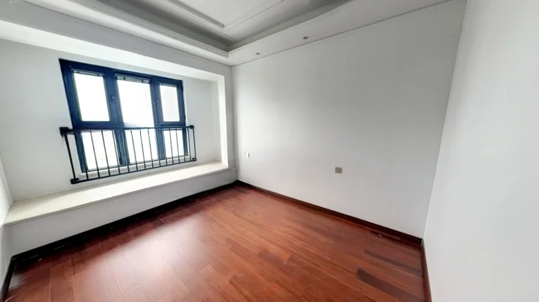 Swan Harbor Hall Court Phase II - View 5