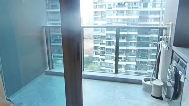 Polytery Plaza - View 10